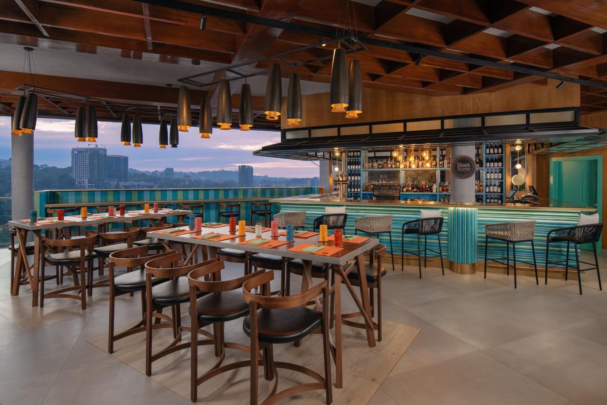 Four Points By Sheraton Kampala Exterior foto